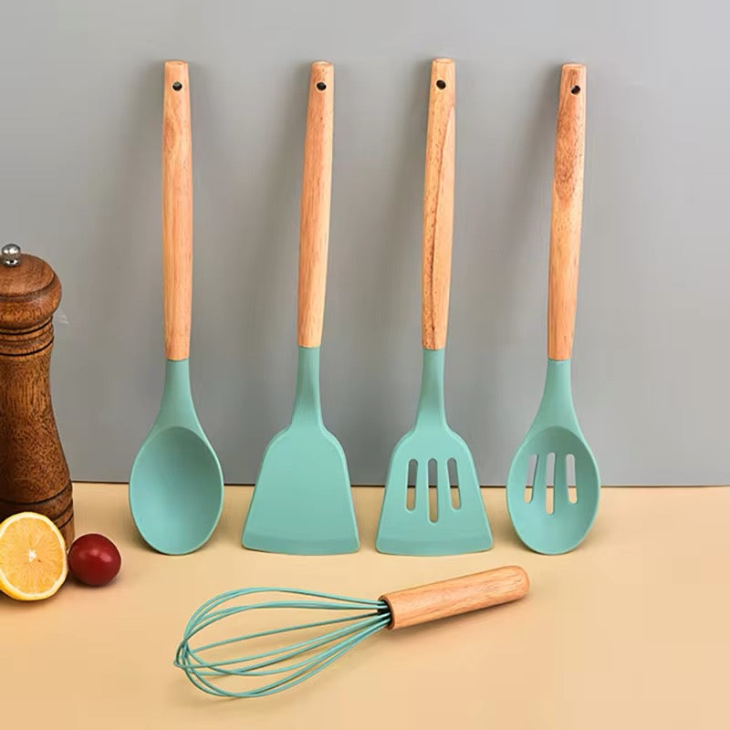 Kitchen utensils